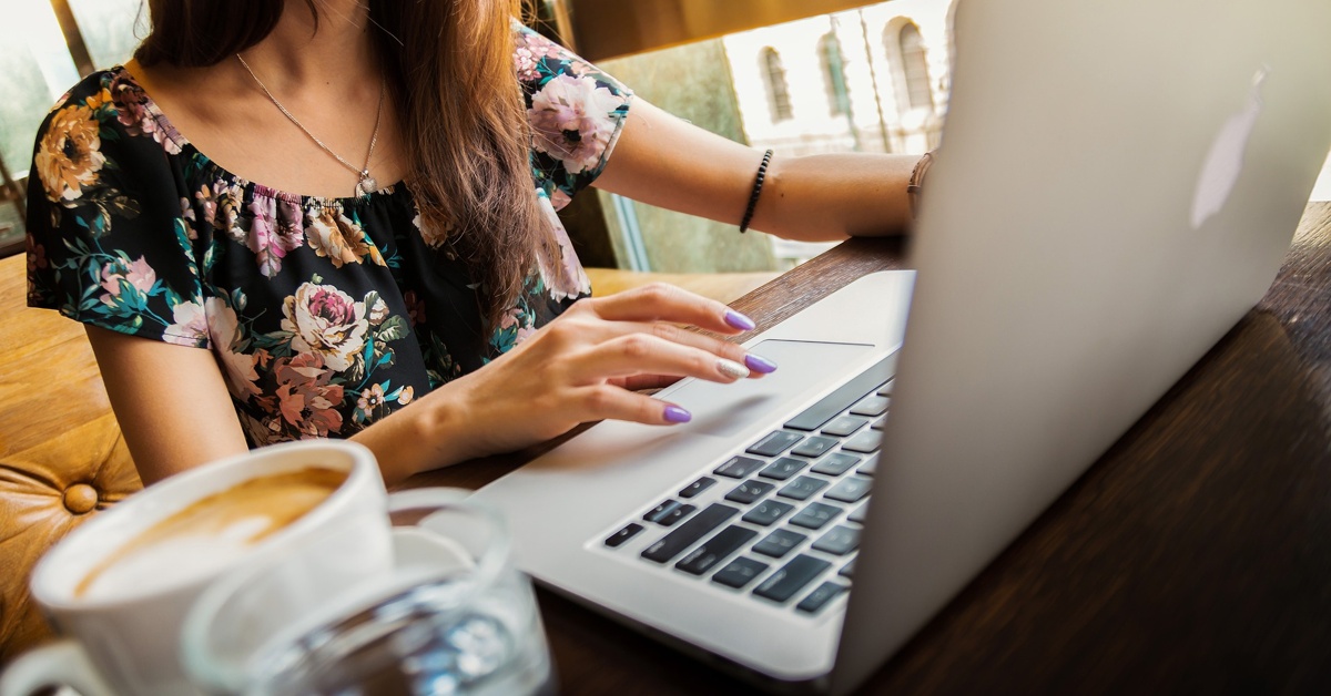 woman g65cb74e601920