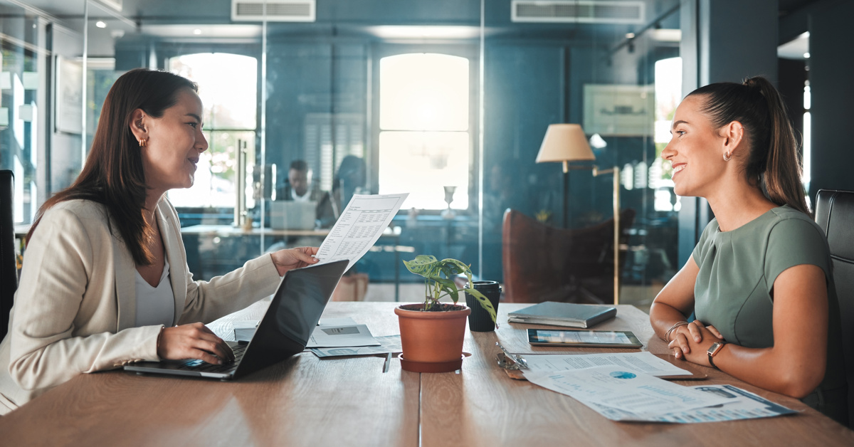 Kakšno dodano vrednost ima iskanje nove zaposlitve s pomočjo rekruterja?